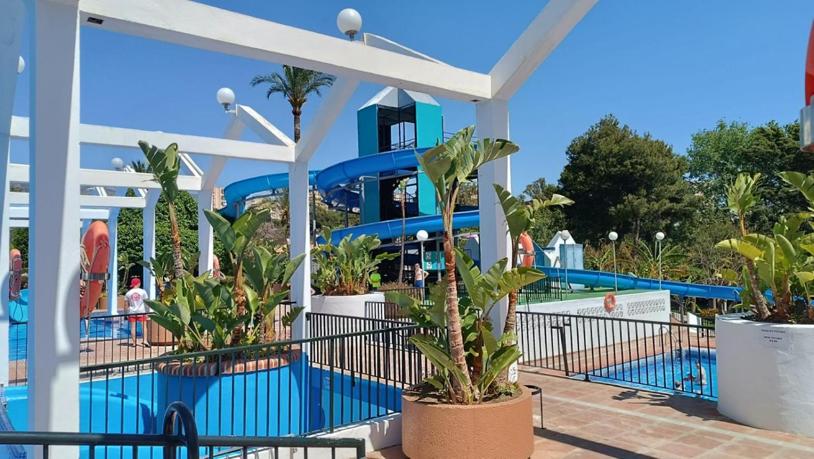 Benal Beach Vista Al Mar, Piscina Templada ベナルマデナ エクステリア 写真