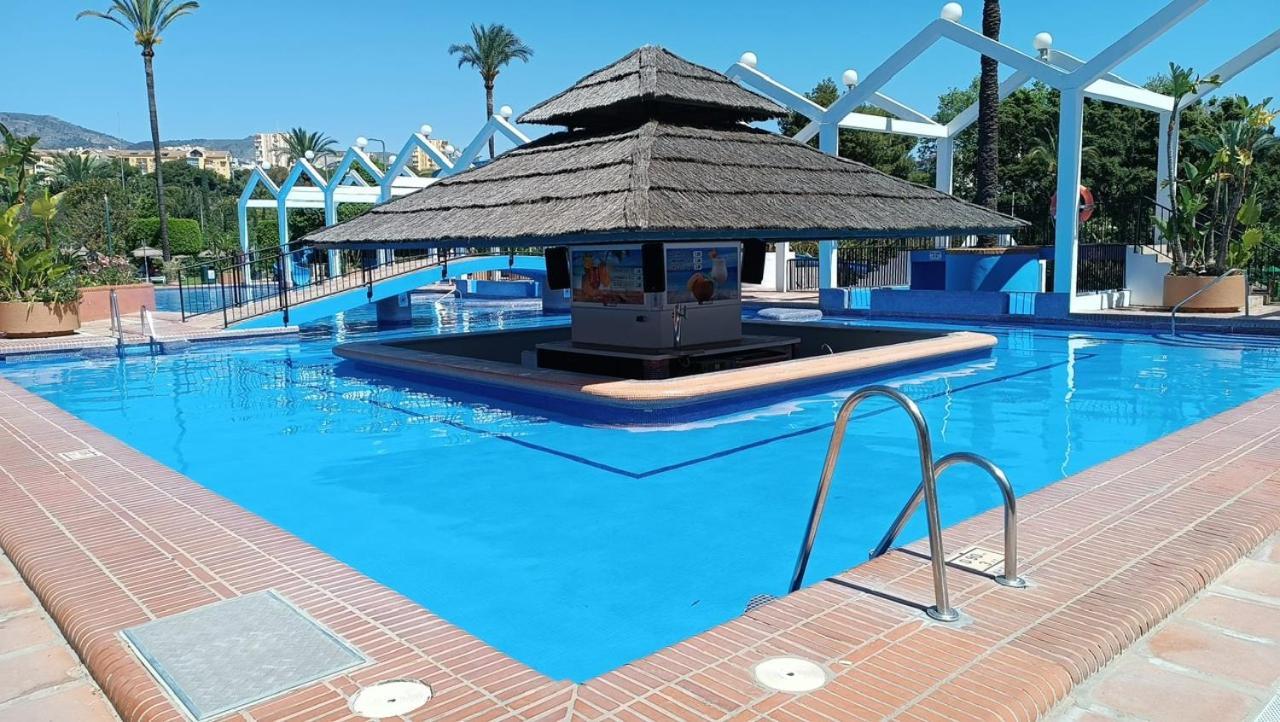 Benal Beach Vista Al Mar, Piscina Templada ベナルマデナ エクステリア 写真